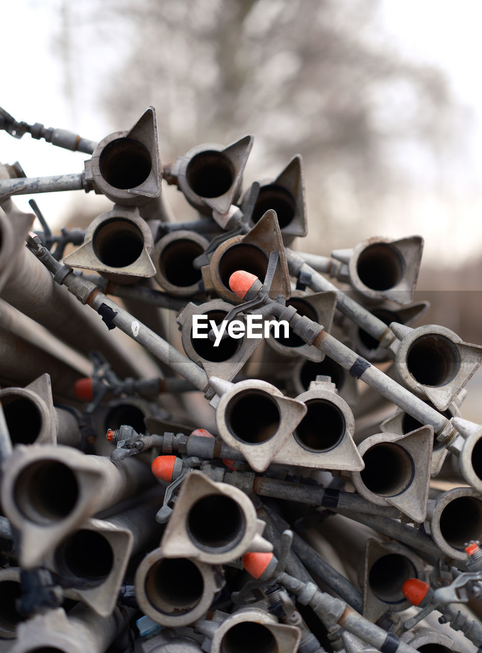 Vattenledning No People Large Group Of Objects Pipe - Tube Outdoors Stack Metal Aluminum Vattenrör Old Hunnebostrand Sweden Sverige Fujifilm GFX100S Gf80mmf1.7 Focus On Foreground Industry Nature Heap Selective Focus Junk Skrot Eyeem Sweden EyeEm Gallery Sooc Sooc - Straight Out Of The Camera Fujifilm_Gseries Close-up Sverigebilder Helg Weekend Sweden Nature Discarded