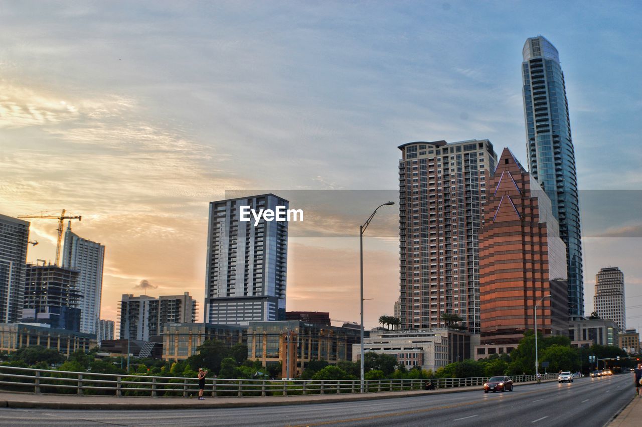 HIGH ANGLE VIEW OF CITY SKYLINE