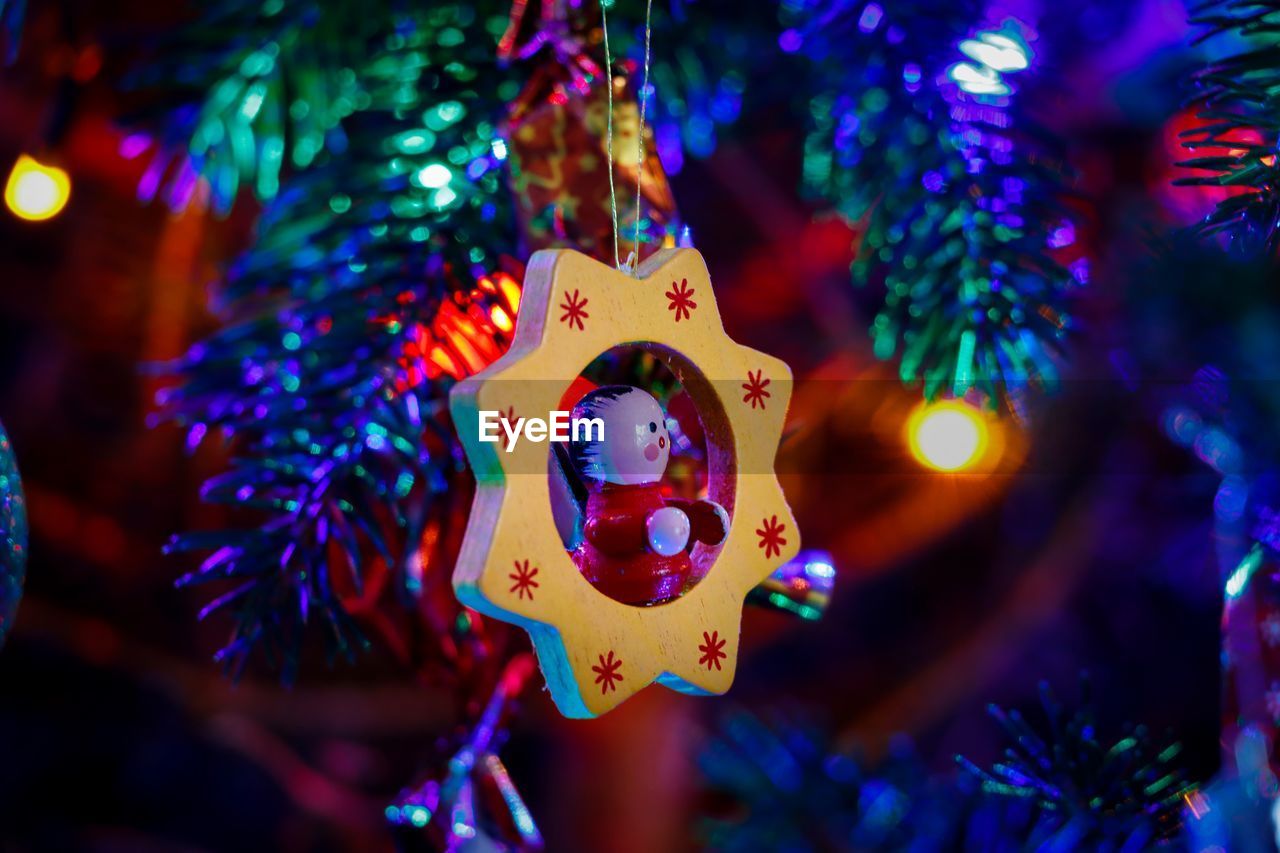 Close-up of illuminated christmas ornament 