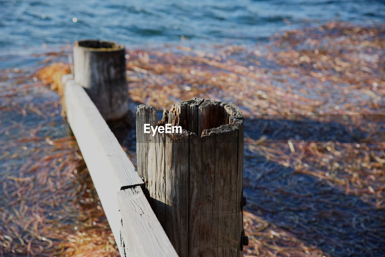 Wooden post on wooden post