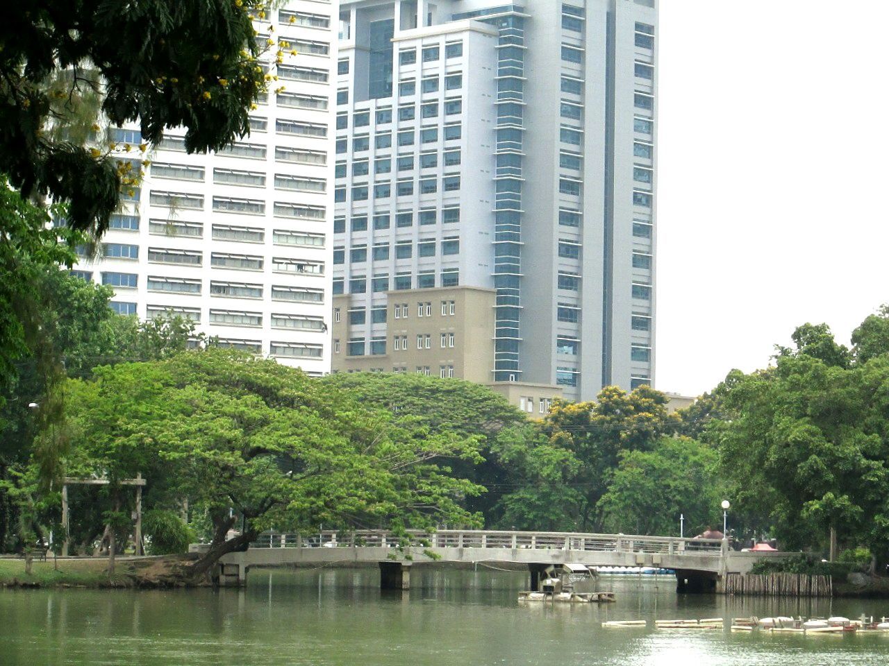 RIVER WITH BUILDINGS IN BACKGROUND