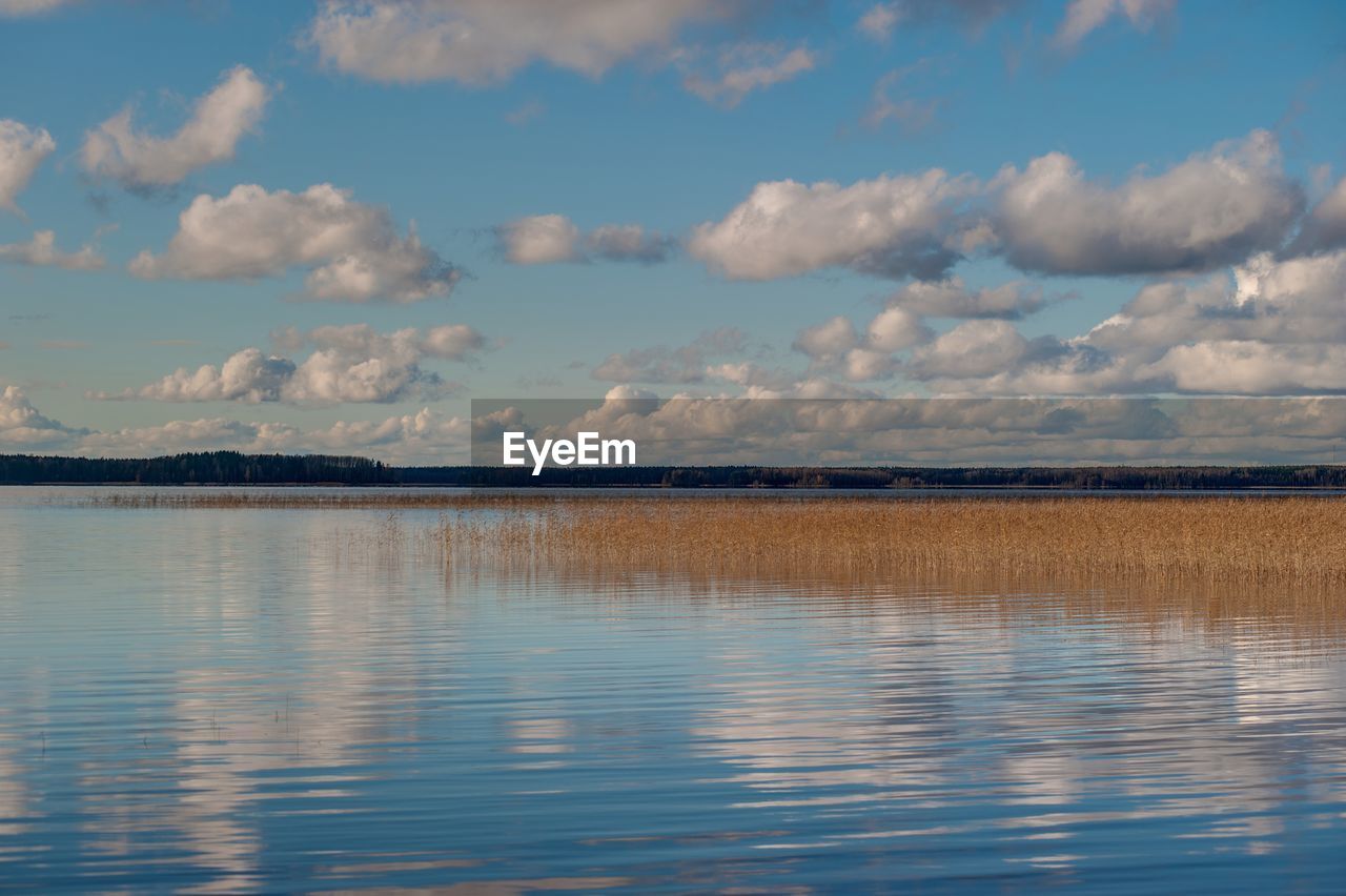 VIEW OF SEA AGAINST SKY