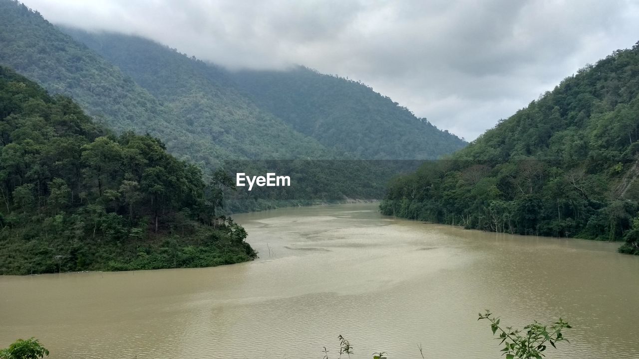 SCENIC VIEW OF LAND AGAINST SKY