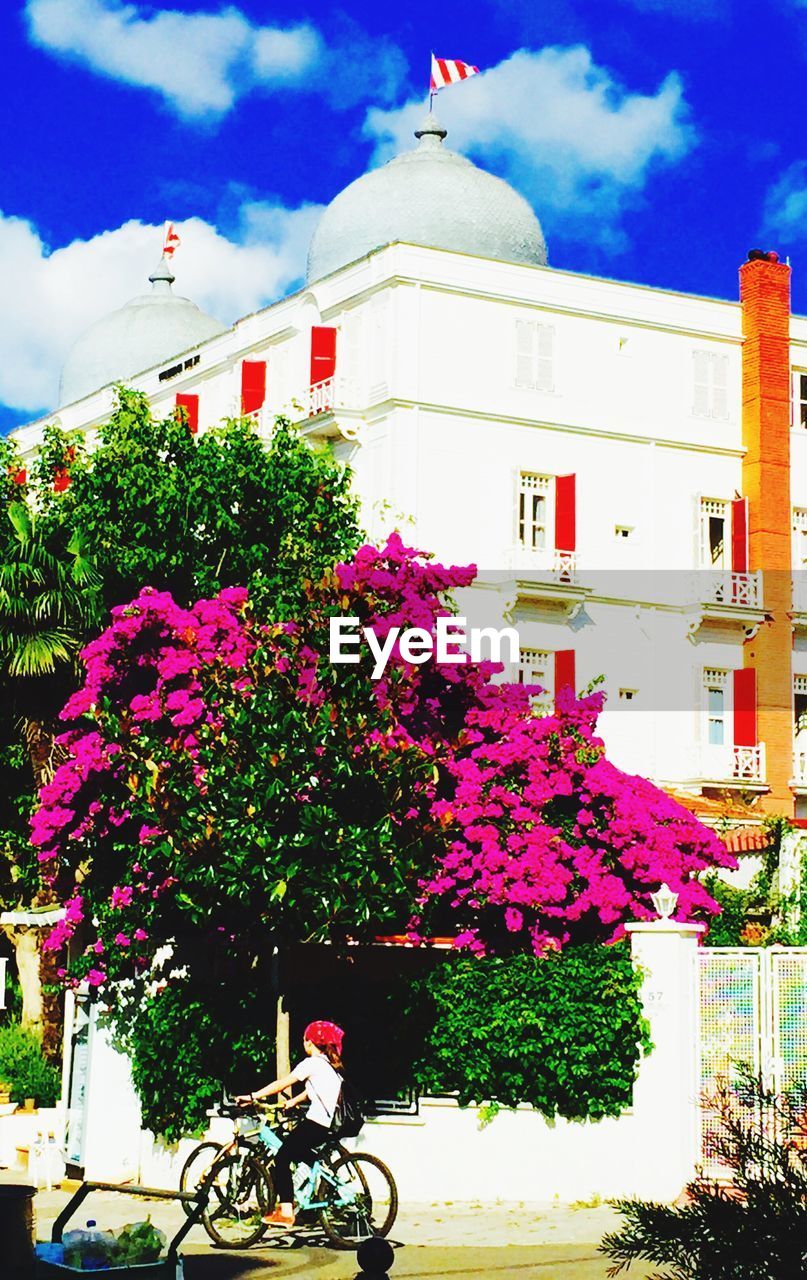 VIEW OF BUILDINGS AGAINST THE SKY