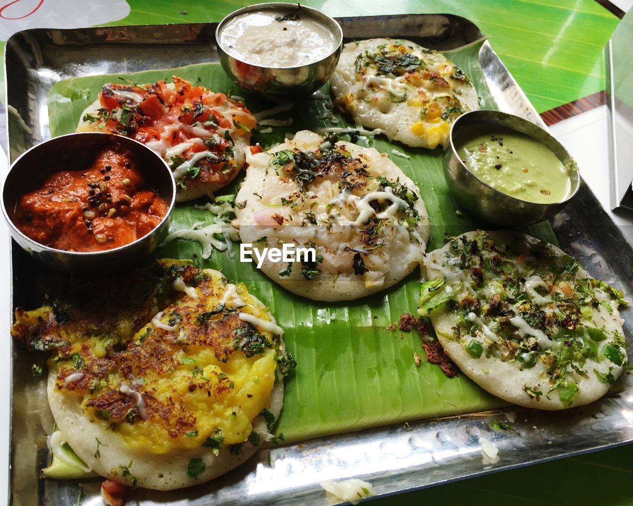 HIGH ANGLE VIEW OF MEAL SERVED IN PLATE