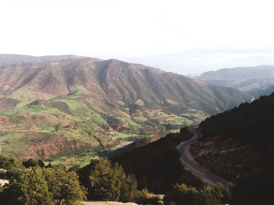 SCENIC VIEW OF ROCKY MOUNTAINS