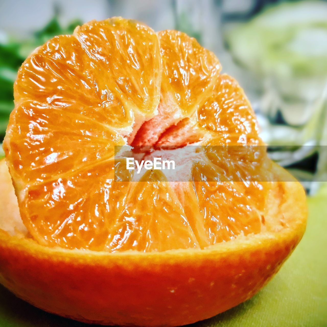 CLOSE-UP OF ORANGE