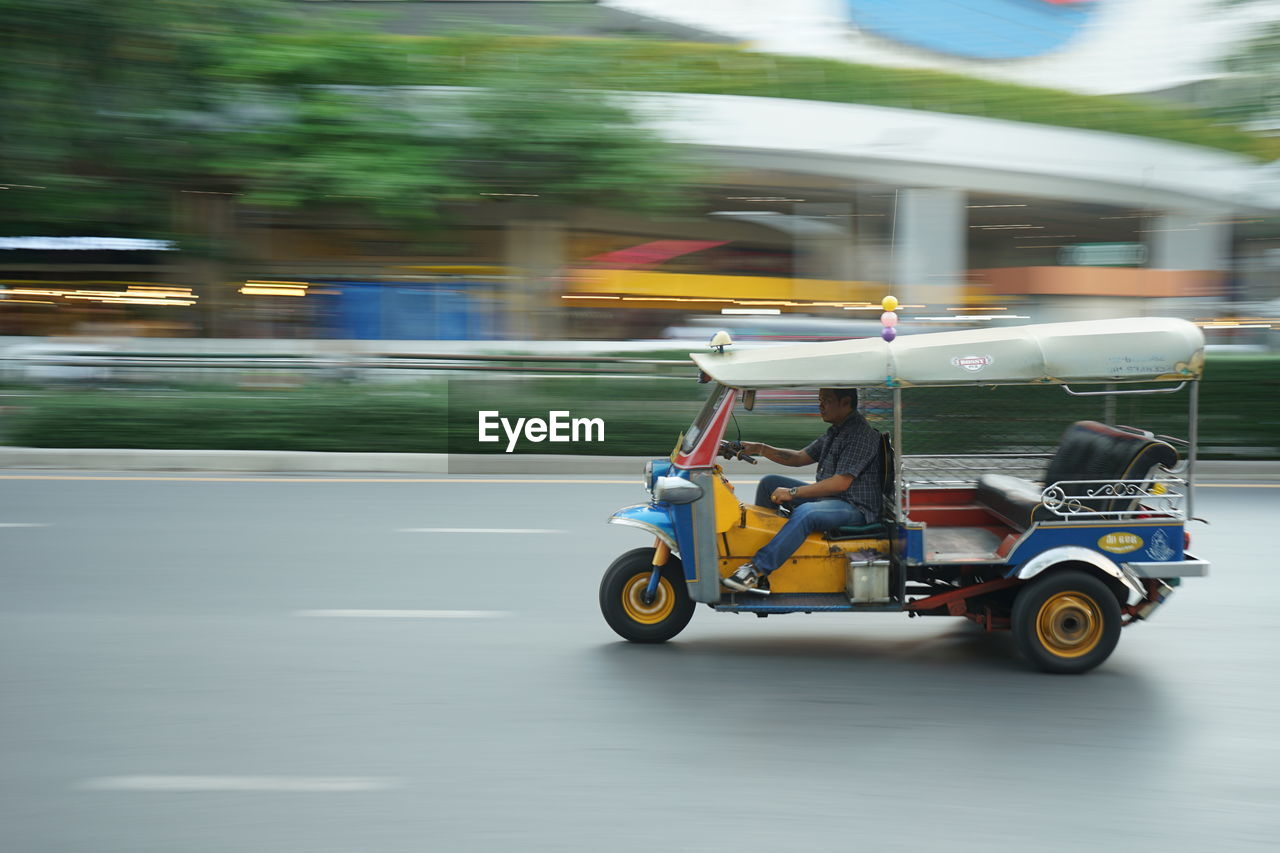 CARS ON STREET