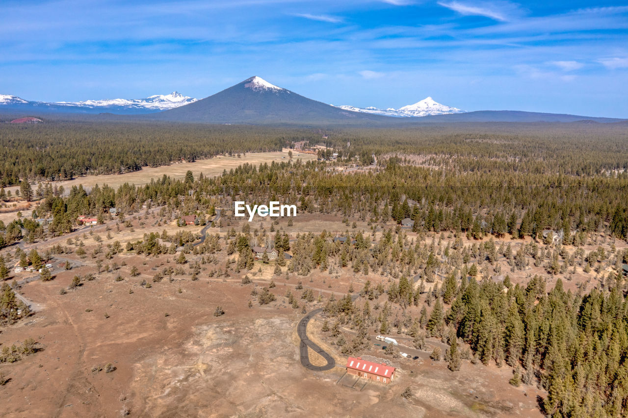Aerial view of black butte in oregon