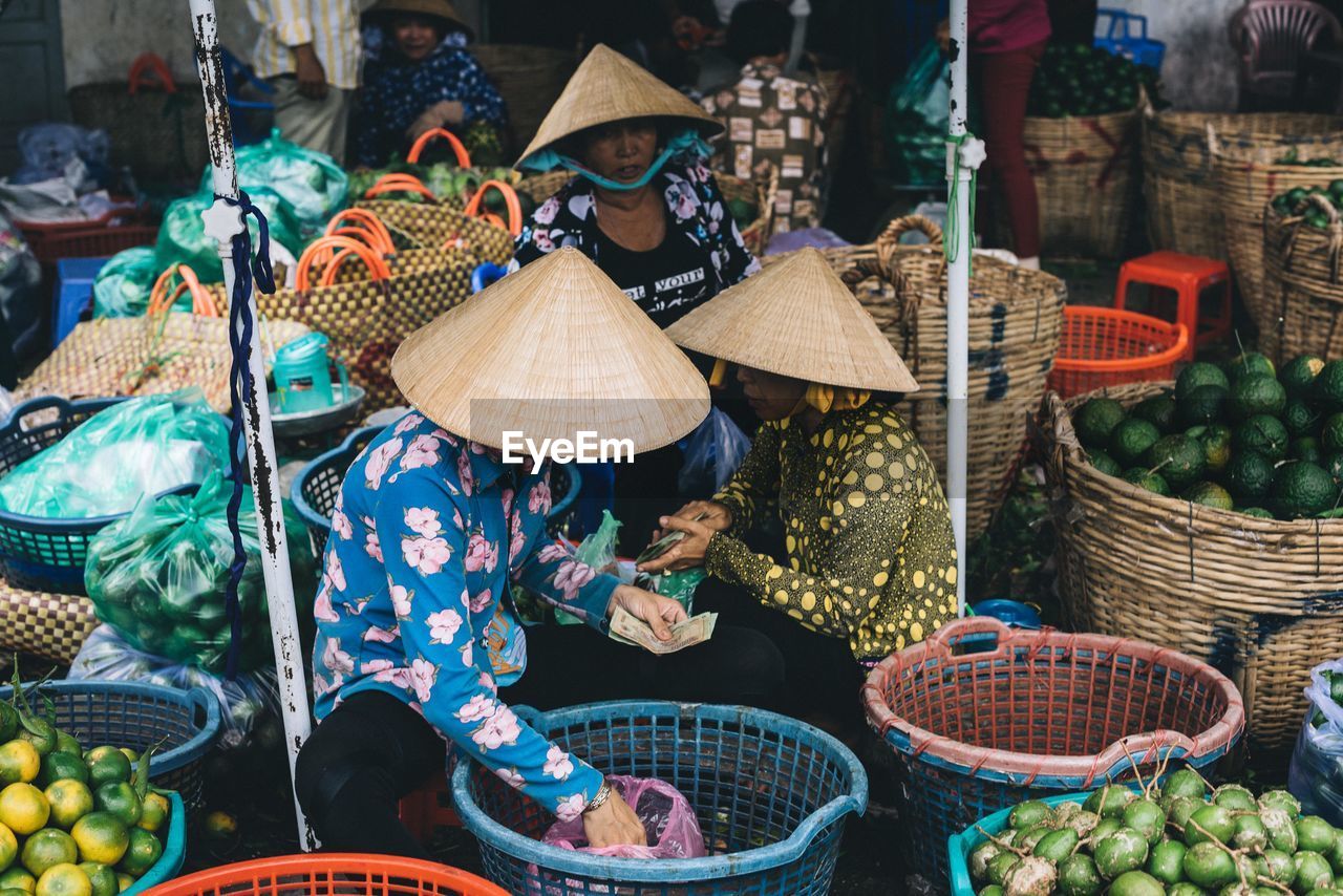 VARIOUS FRUITS FOR SALE IN MARKET