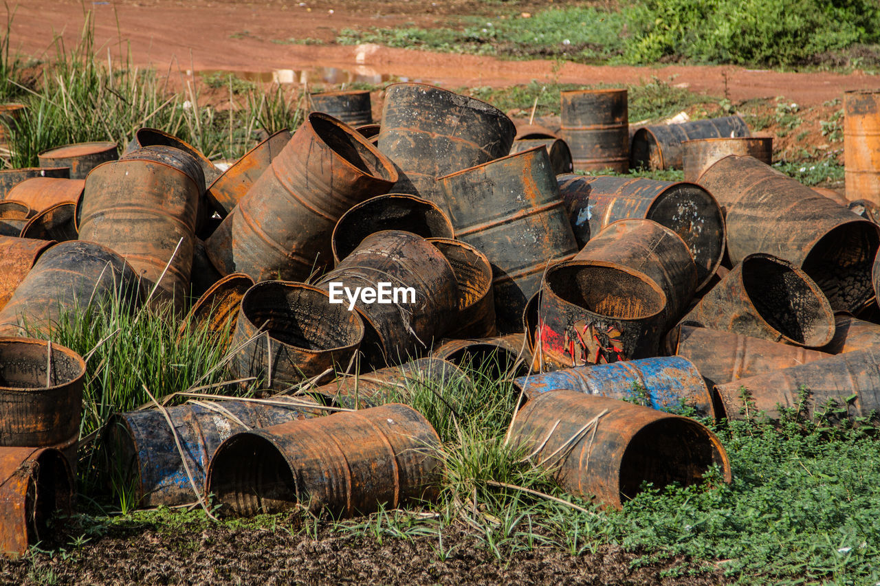 Stack of rusty old containers