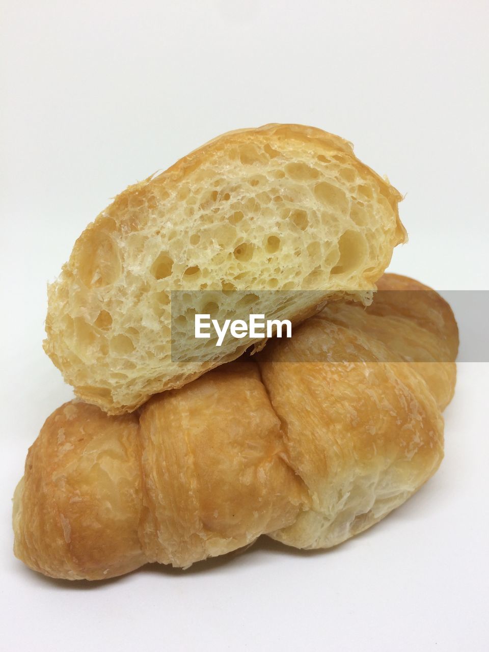 CLOSE-UP OF STACK OF BREAD