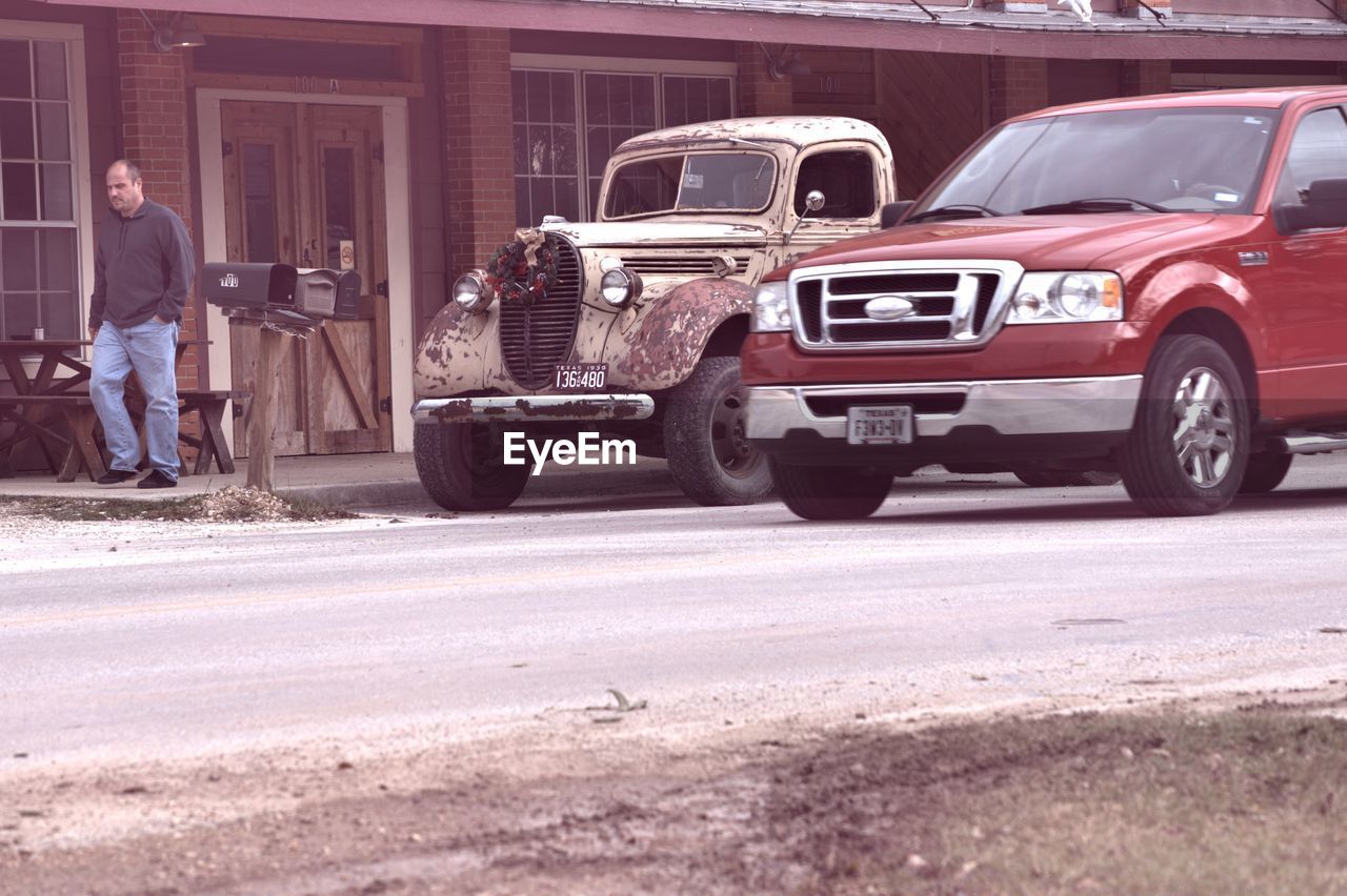 CAR PARKED IN ROW