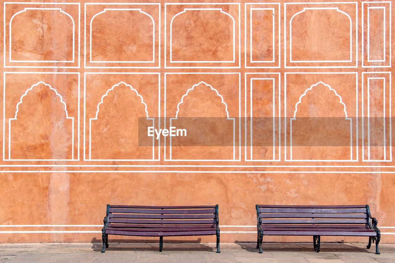 Empty bench in park