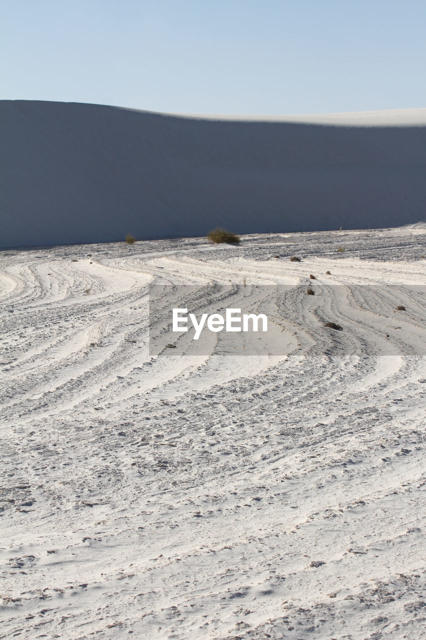 Gypsum sand dunes in white sands national park in late afternoon