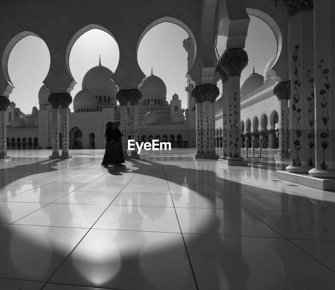 REFLECTION OF BUILDINGS ON FLOOR IN TEMPLE