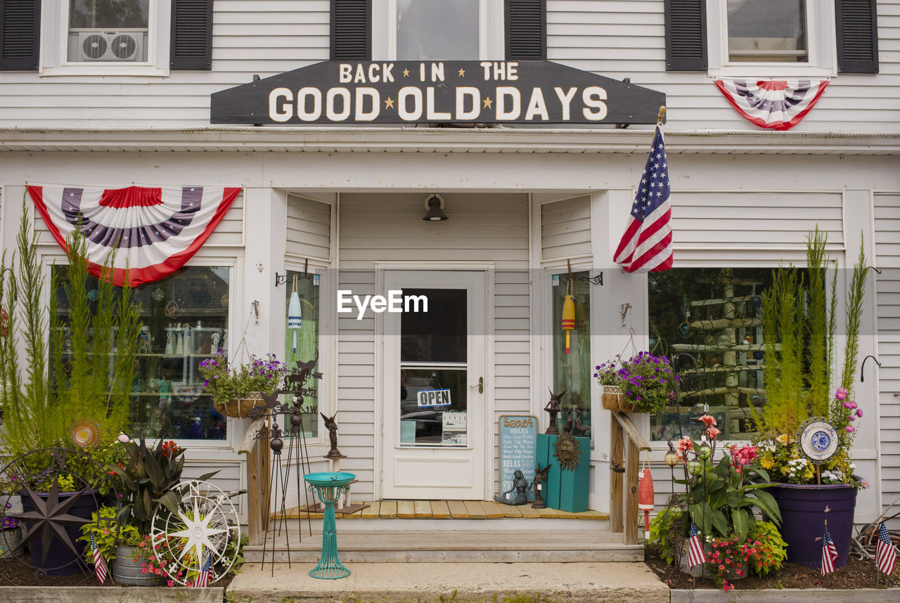 The front of an antique store in rural maine