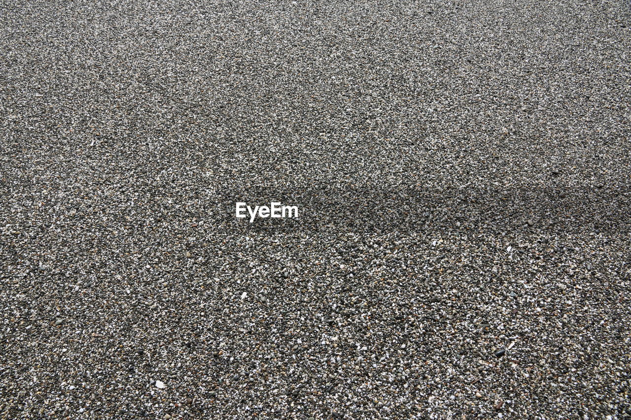 FULL FRAME SHOT OF METAL