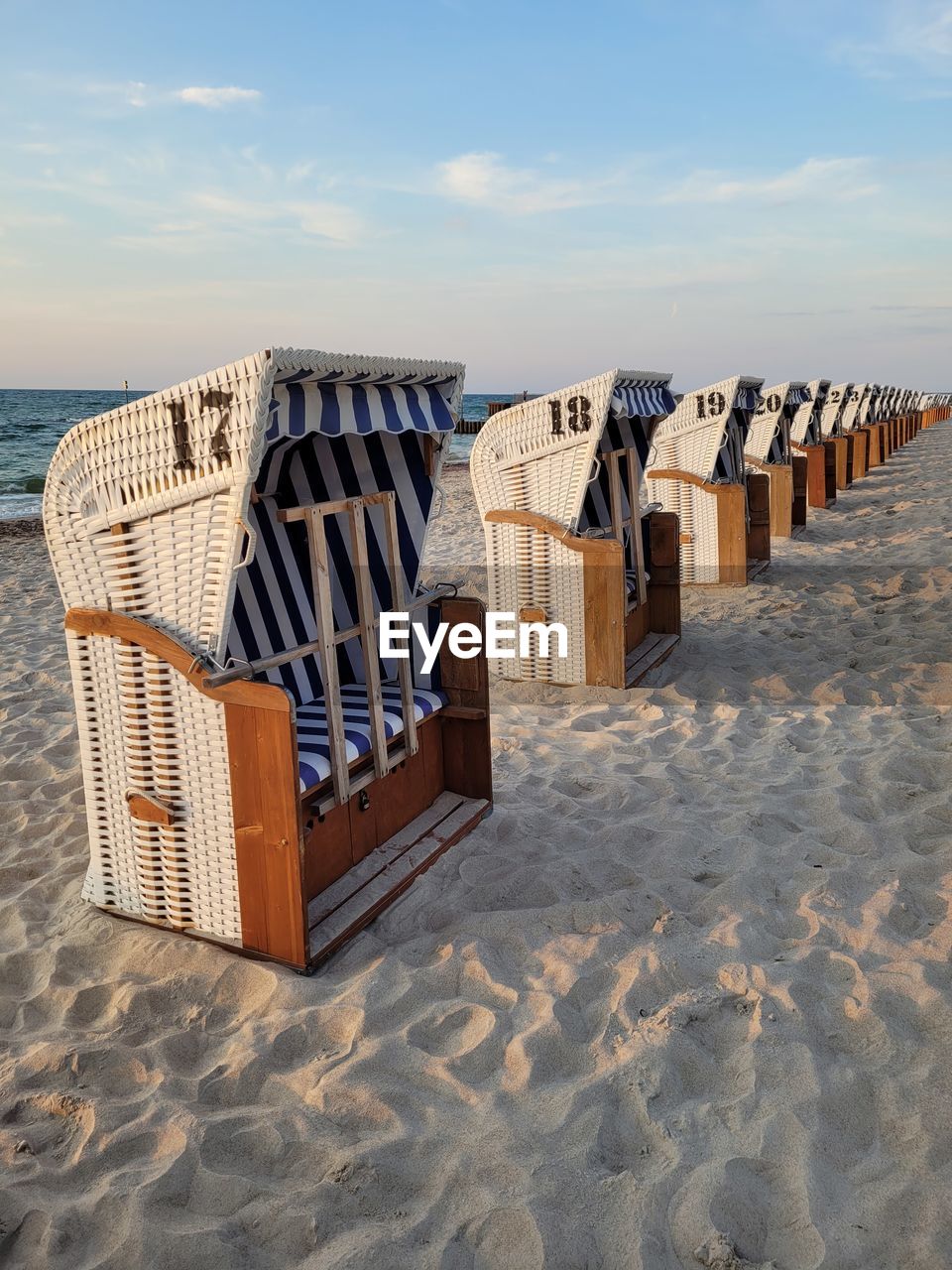 HOODED CHAIR ON BEACH