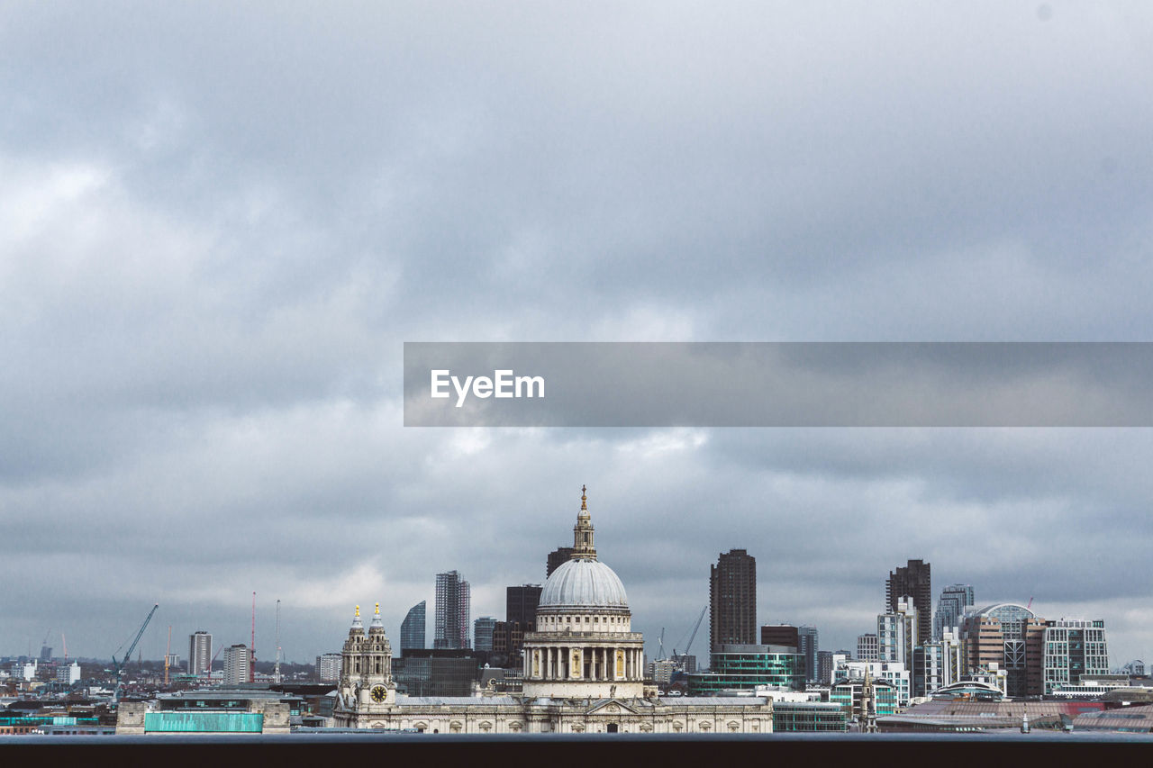 London downtown during a typical grey day.