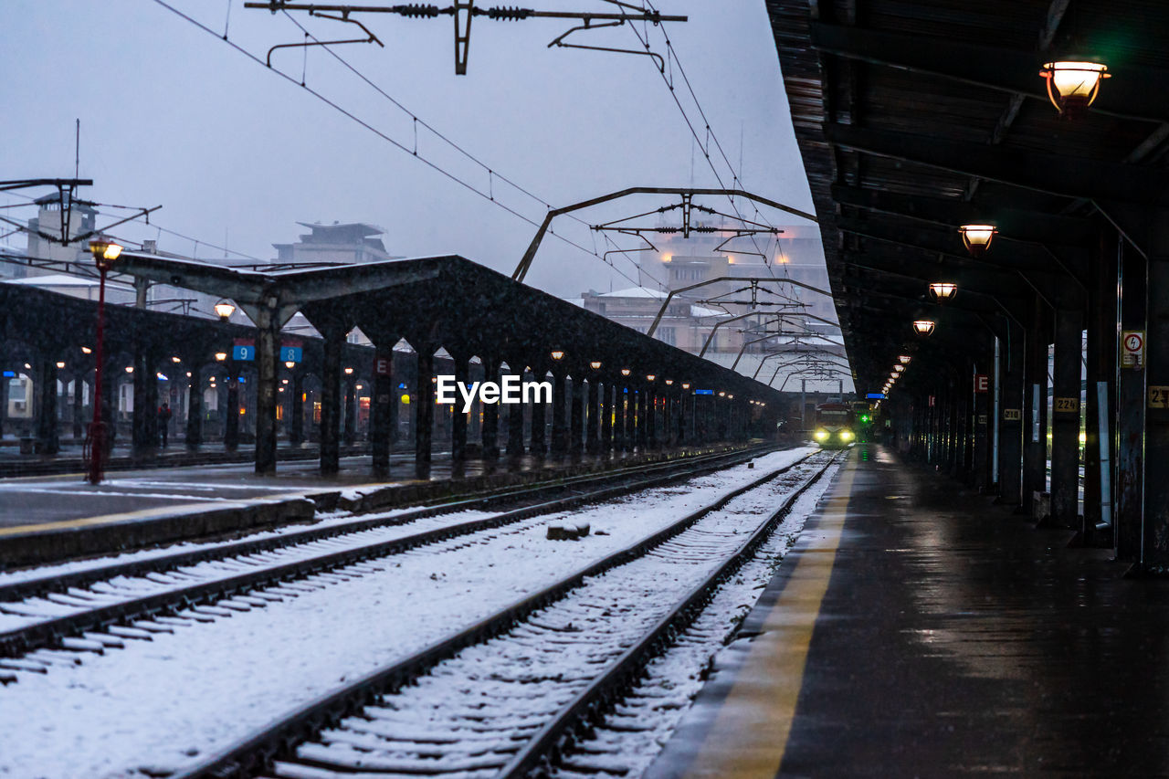 RAILROAD TRACKS IN WINTER