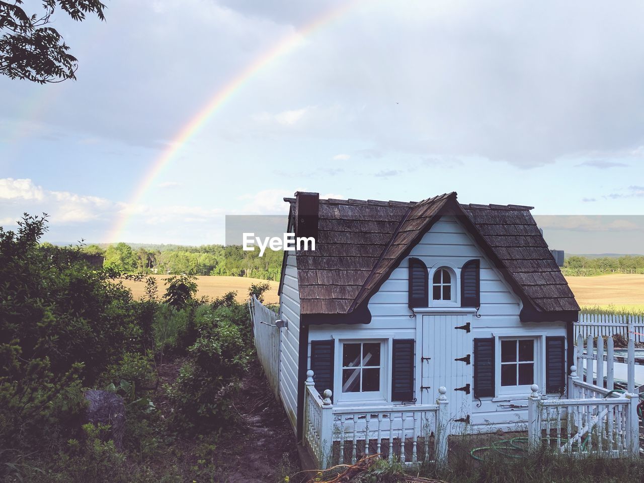 Panoramic view of houses against sky