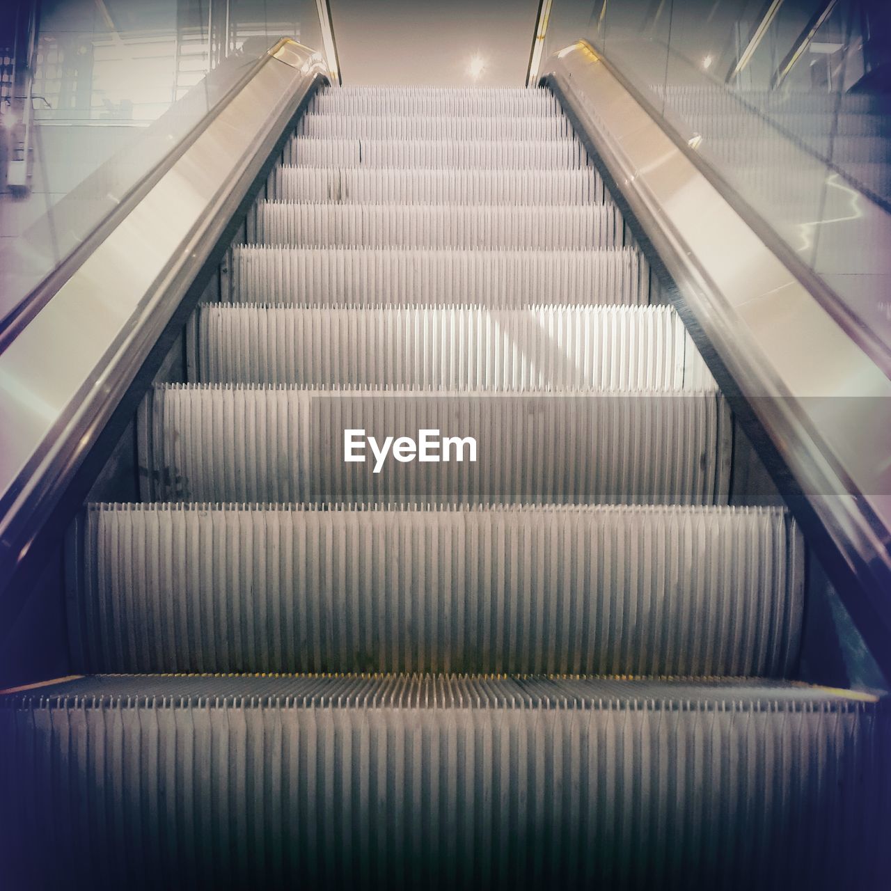 VIEW OF STAIRS