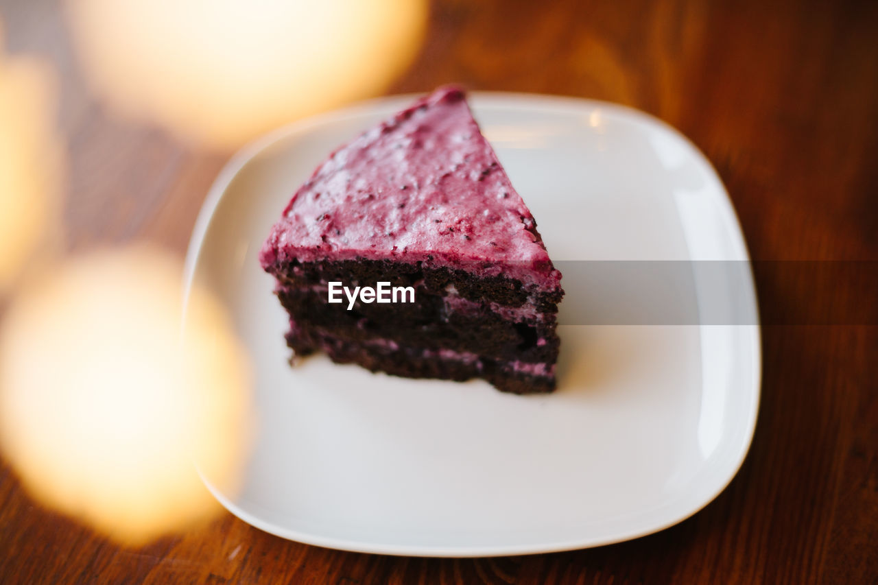 Close-up of cake in plate on table