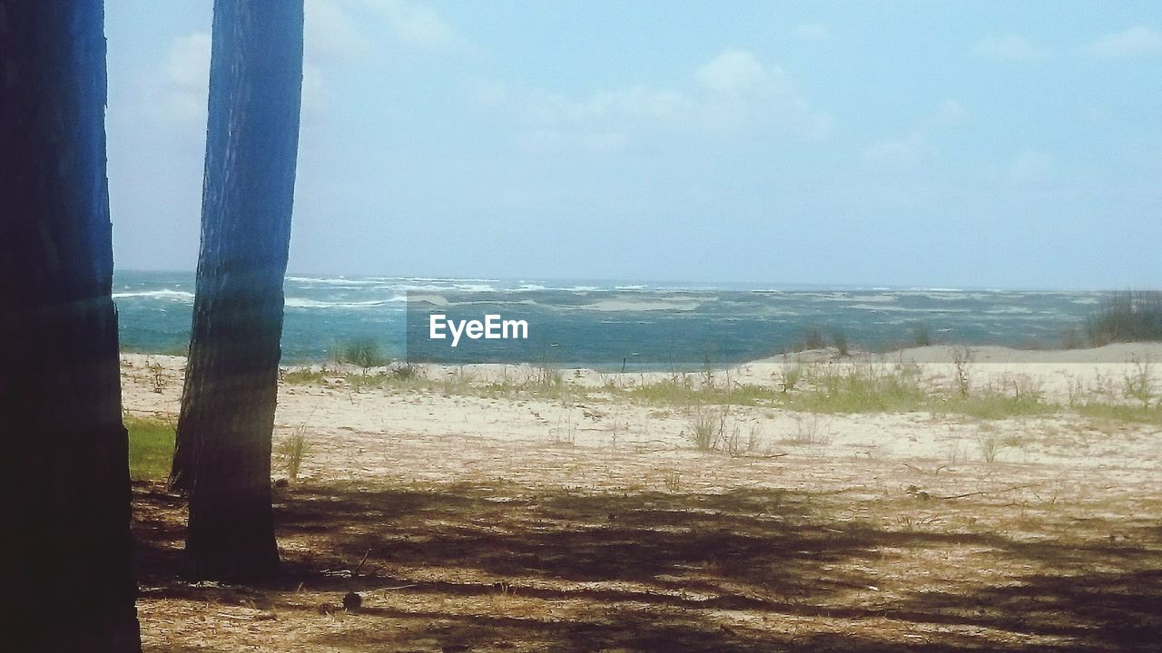 VIEW OF SEA AGAINST SKY