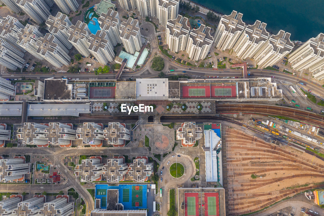 Directly above shot of buildings in city