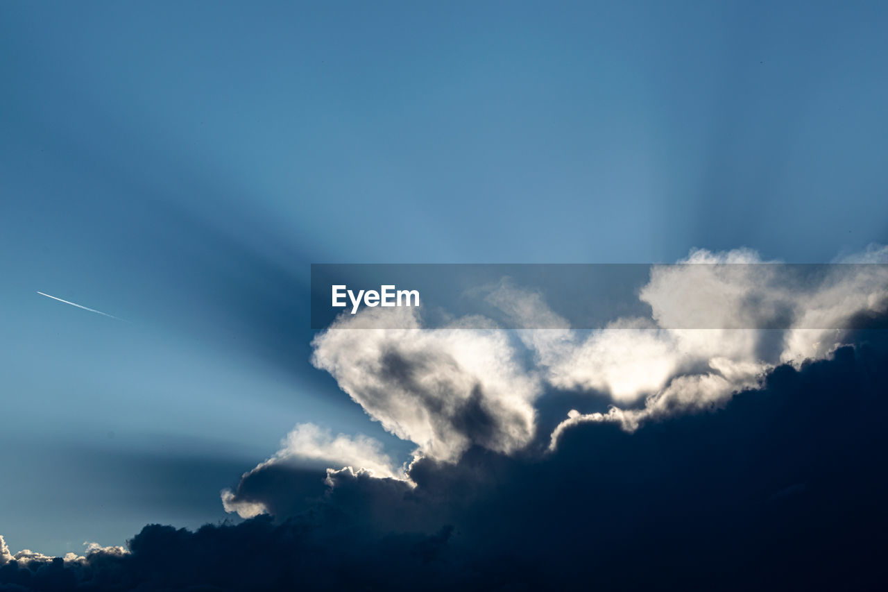 LOW ANGLE VIEW OF CLOUDS IN SKY