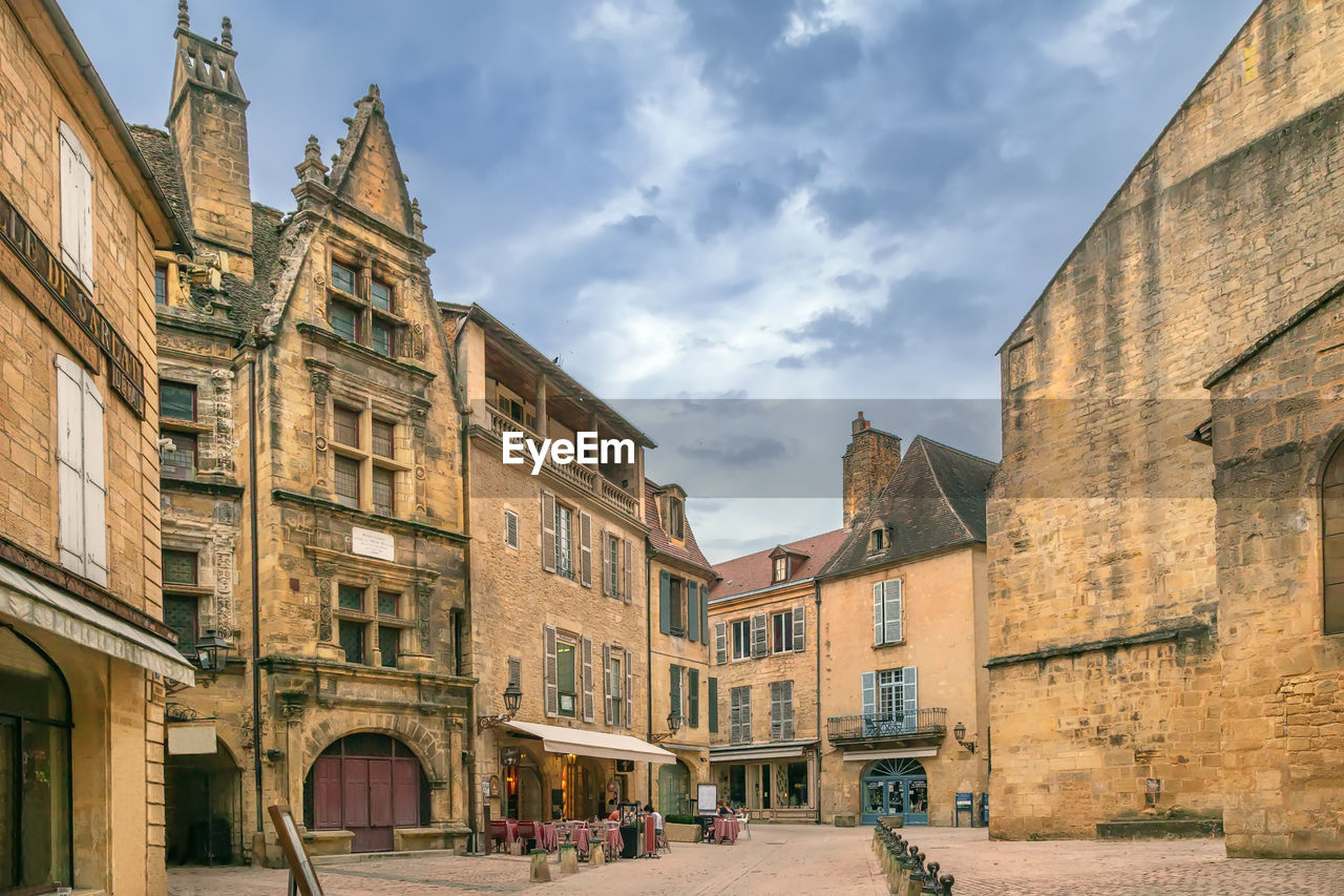 Square in sarlat-la-caneda historical center, france