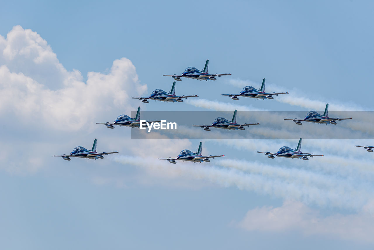 Pattuglia acrobatica nazionale 
frecce  tricolori