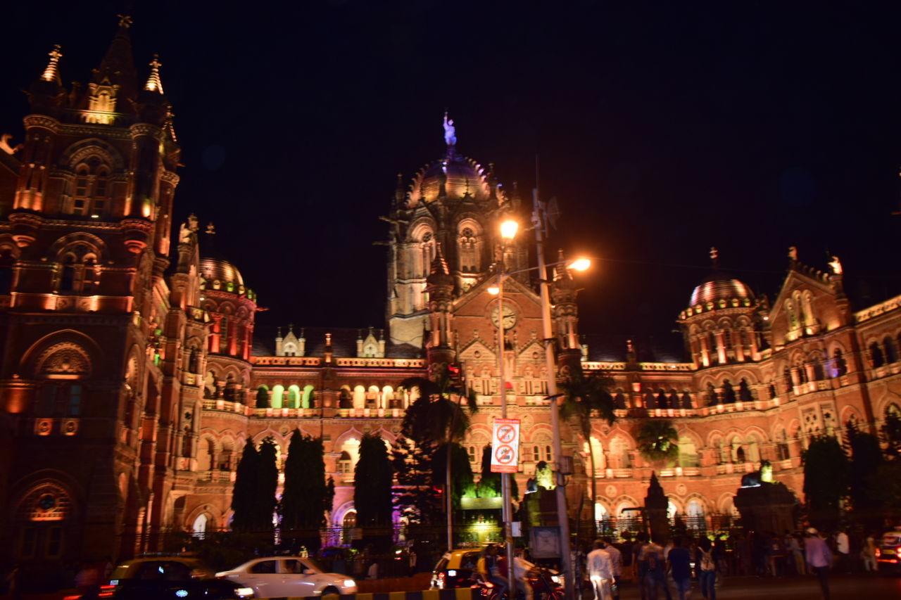 CROWD IN CITY AT NIGHT