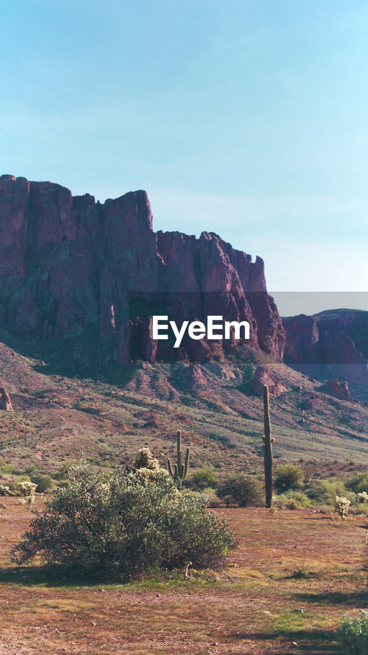 SCENIC VIEW OF MOUNTAIN AGAINST SKY