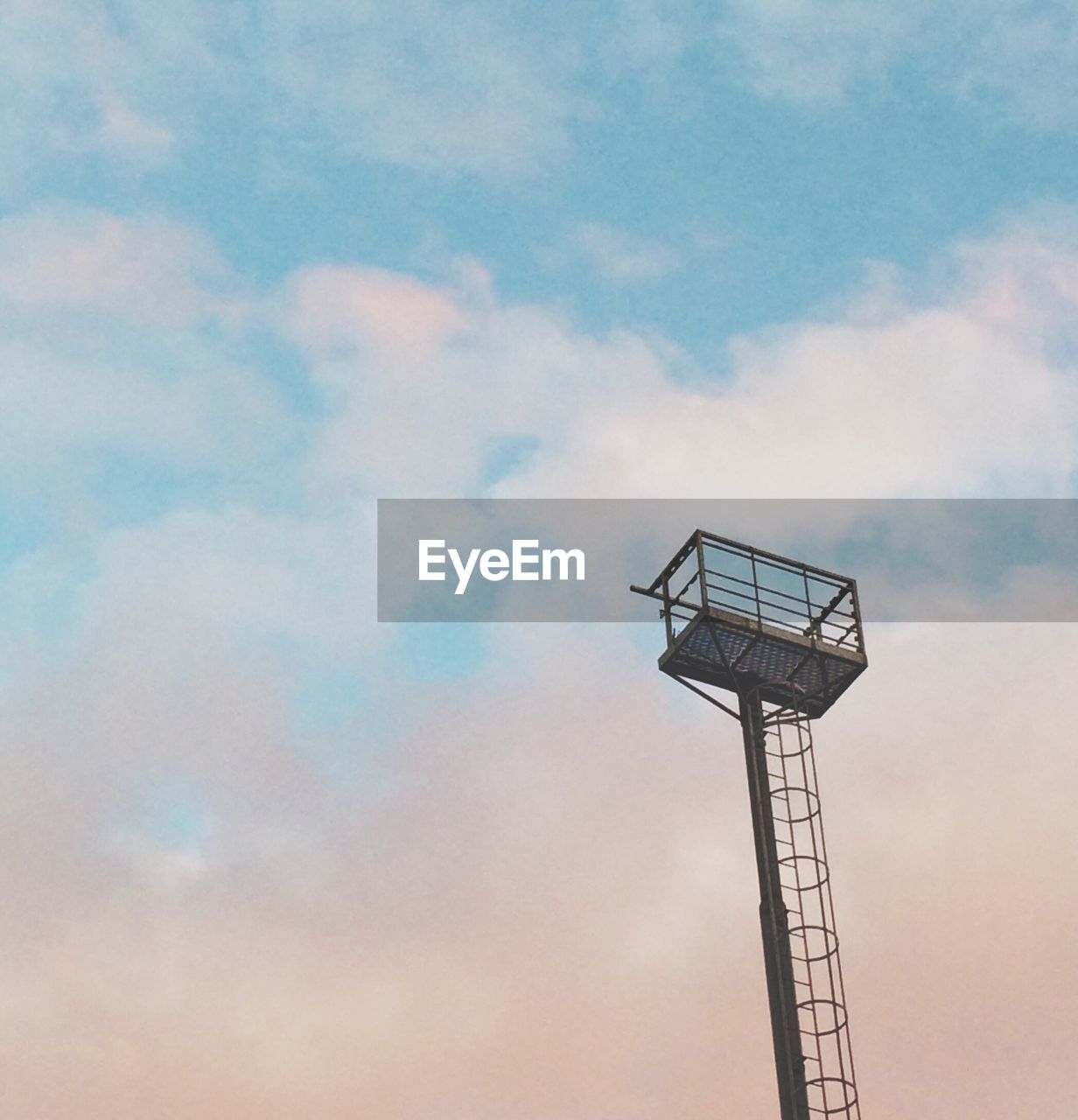 LOW ANGLE VIEW OF WINDMILL AGAINST SKY