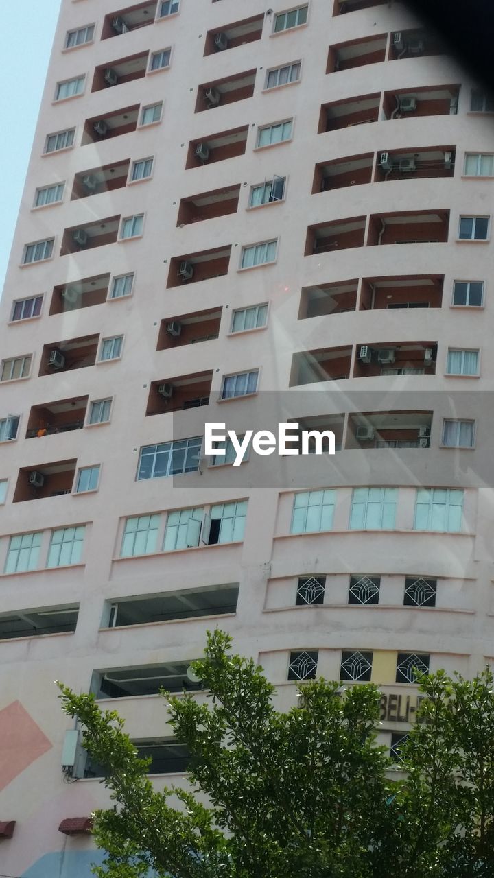 LOW ANGLE VIEW OF OFFICE BUILDINGS