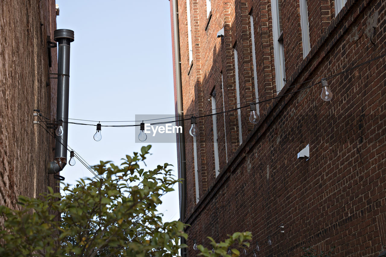 LOW ANGLE VIEW OF BUILDINGS