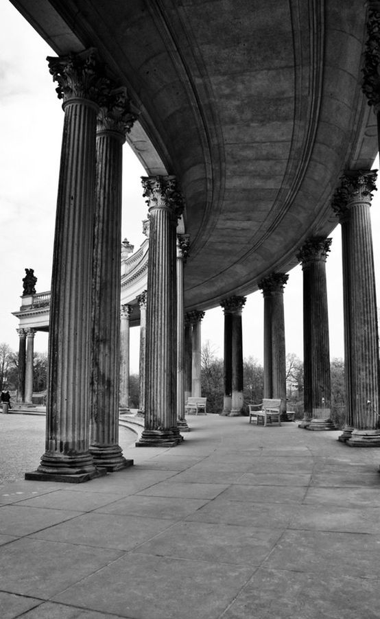 COLUMNS OF COLUMNS