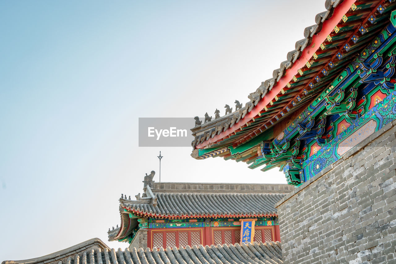 LOW ANGLE VIEW OF TEMPLE