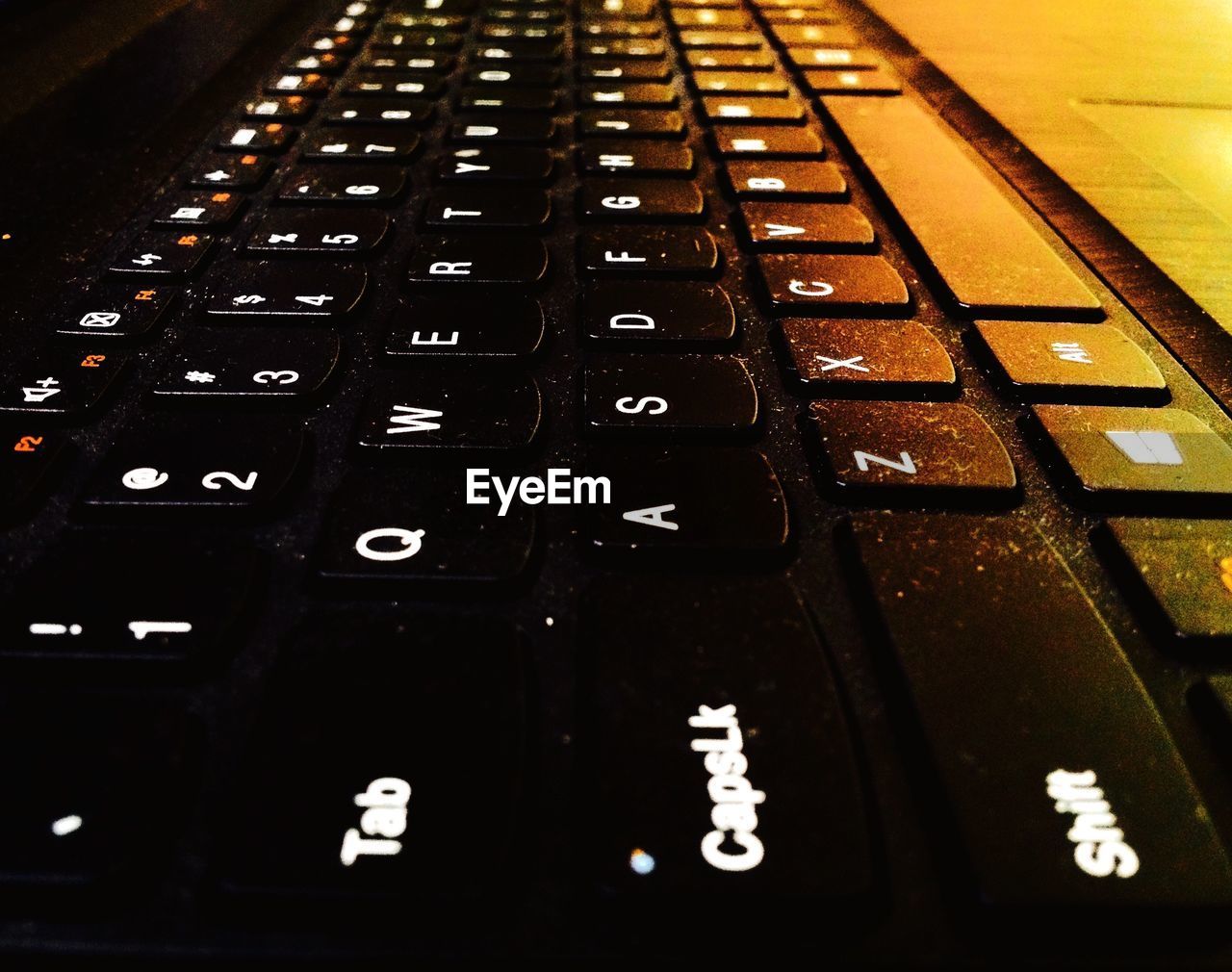 VIEW OF COMPUTER KEYBOARD