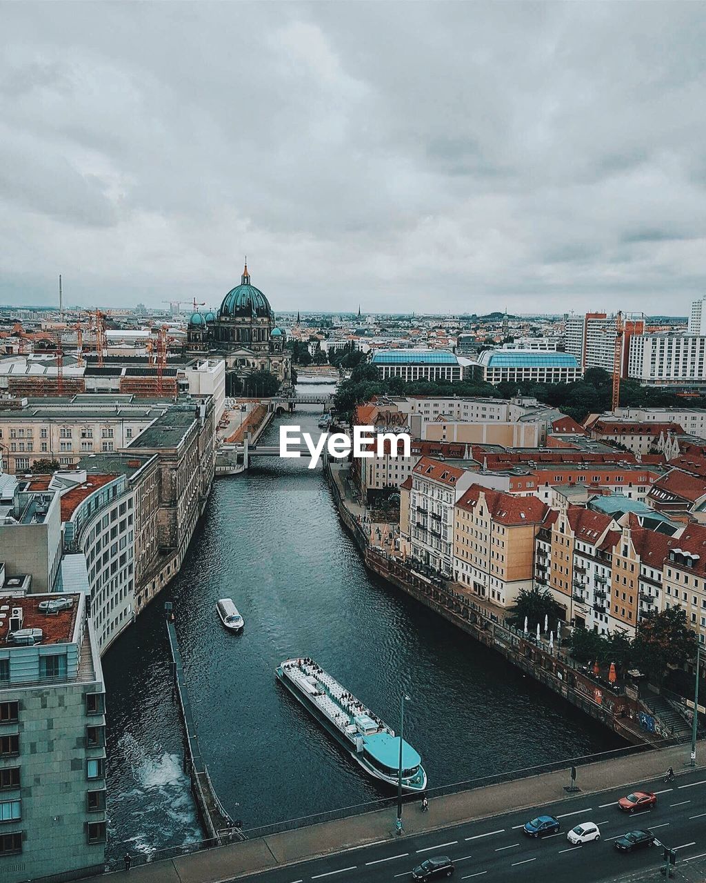 High angle view of boats sailing spree river in city