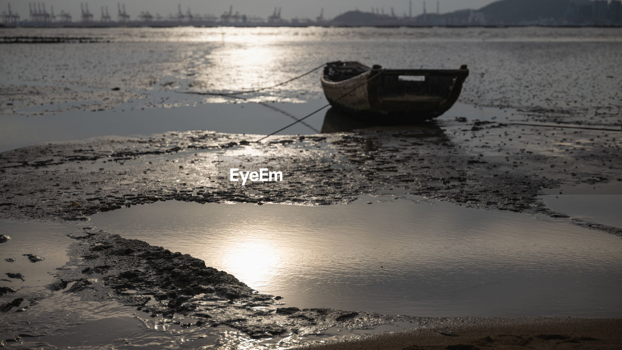 boat on beach