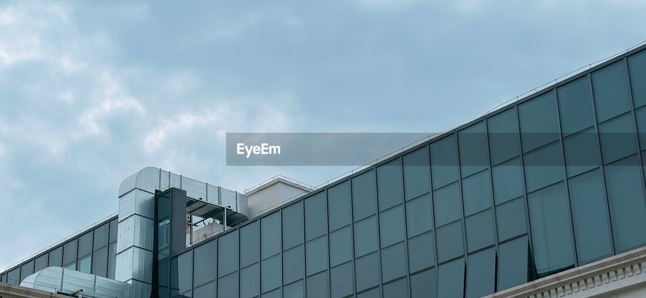 architecture, built structure, sky, building exterior, cloud, facade, building, business, industry, city, nature, headquarters, no people, office, outdoors, tower block, day, low angle view, skyscraper, glass