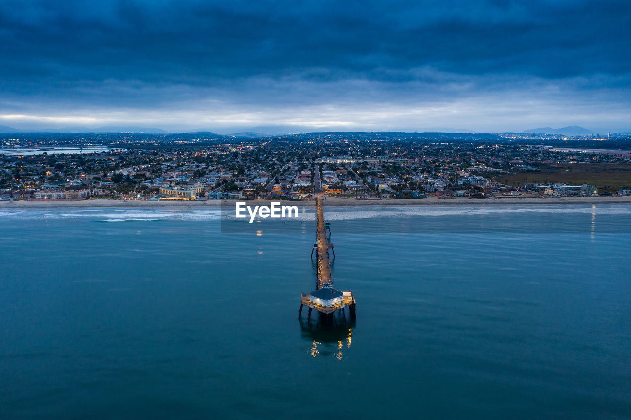 Birdseye view of imperial beach pier at dusk. san diego, california