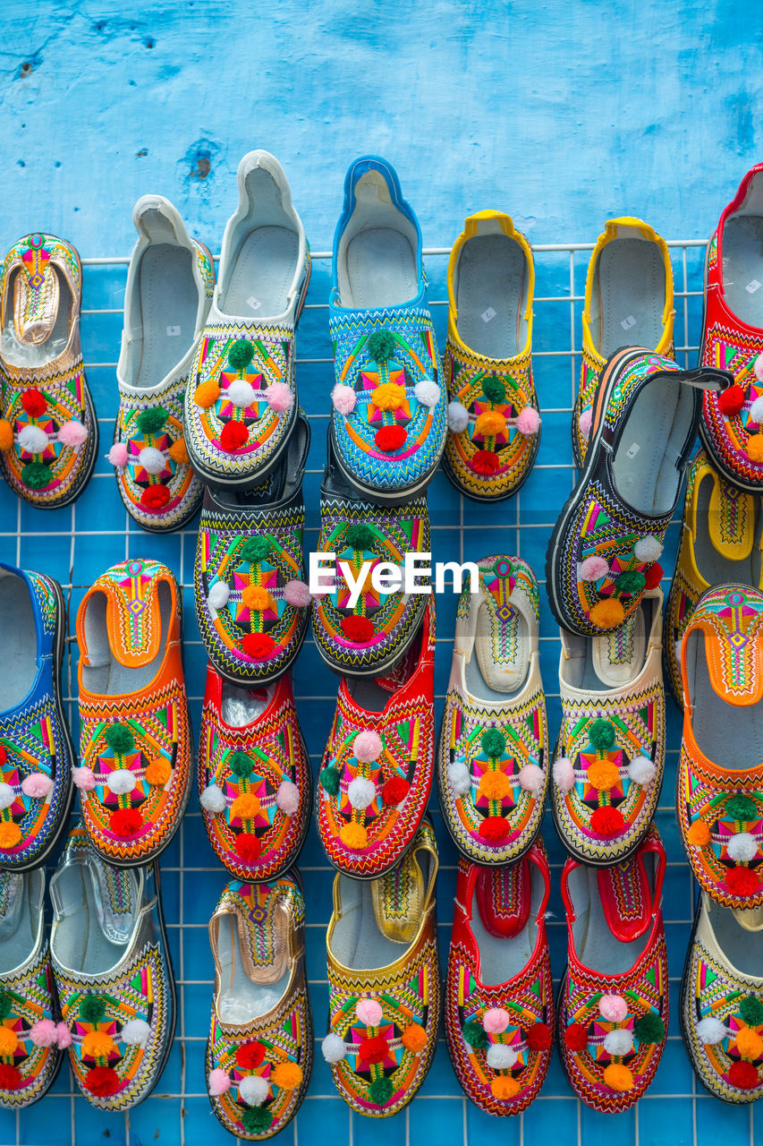Traditional moroccan slippers in different colors for sale