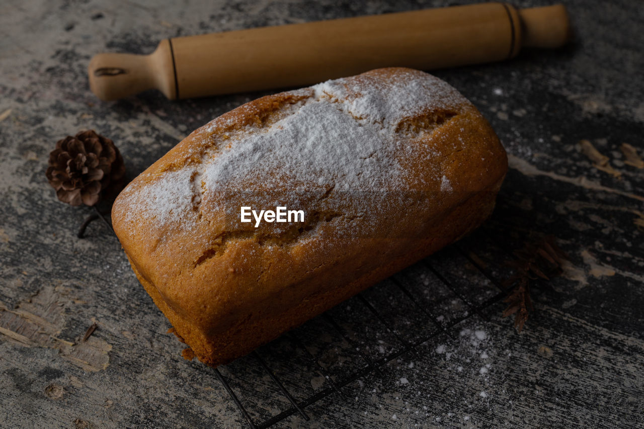 Delicious vegan pumpkin loaf without egg and milk