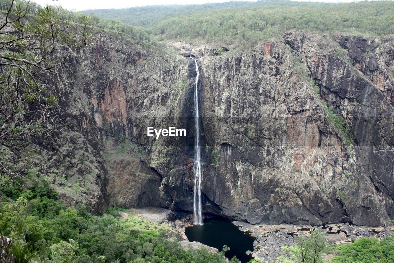 Scenic view of wallaman falls