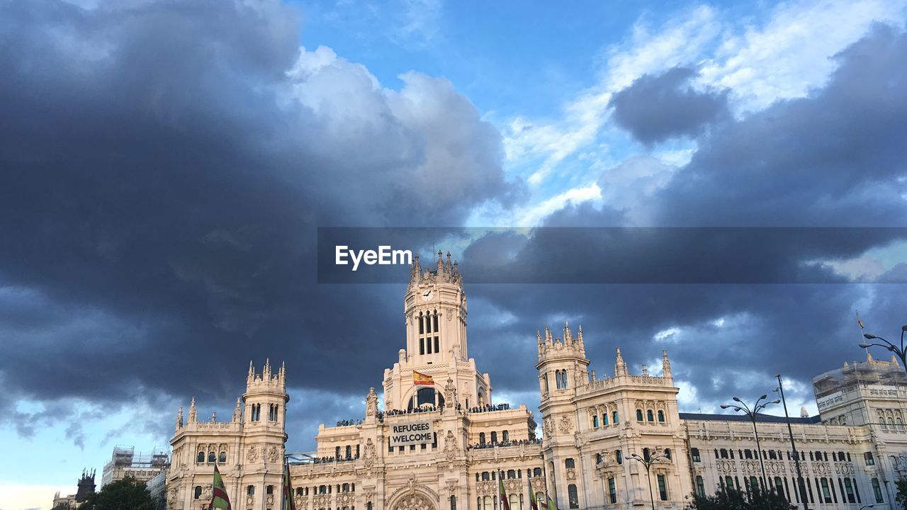 LOW ANGLE VIEW OF CATHEDRAL