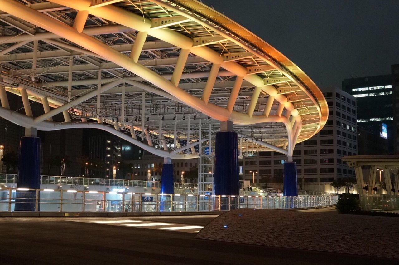 VIEW OF ILLUMINATED BUILT STRUCTURE